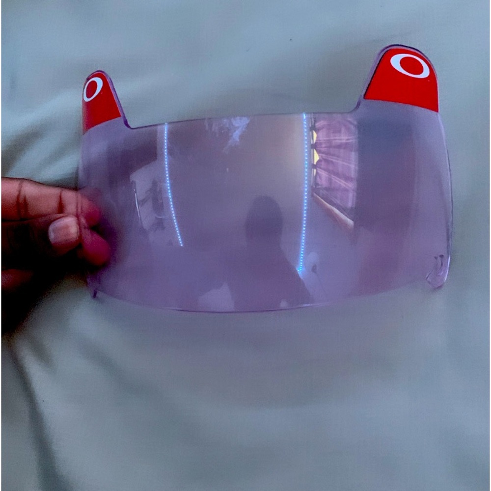 Adult Oakley Prism Visor (damaged)